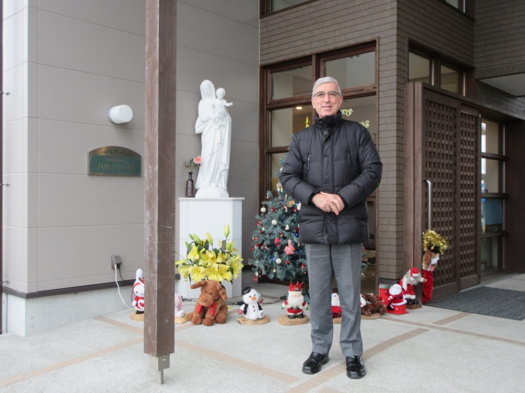 何よりも早い「サンタクロース」の来園